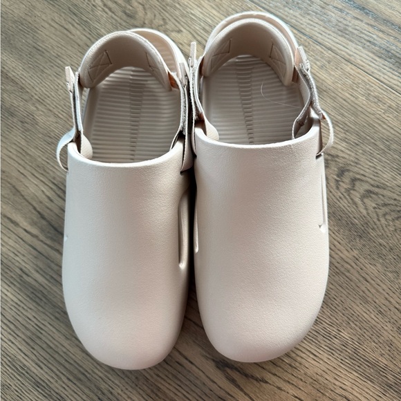 Nike Tan Men's Sandals - Picture 4 of 5